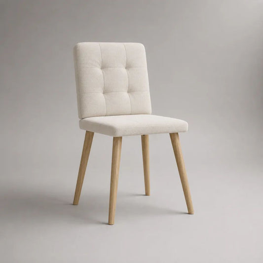 Sedia da pranzo imbottita in tessuto bouclé avorio con gambe in legno massello, 48 × 55 × 84 cm